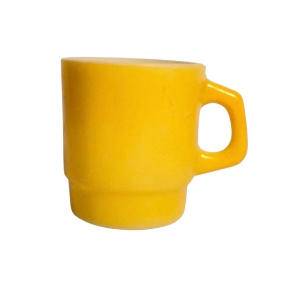 Vintage Anchor Hocking Yellow Stackable Fire King Mug Coffee Cup Oven Proof USA